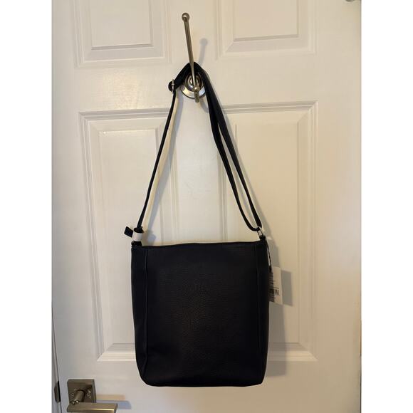 London Fog Crossbody Satchel Purse with Chaundry  Scarf - Picture 3 of 8